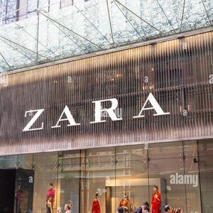 Zara + Princess Polly #36